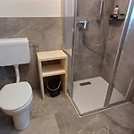 לינה וארוחת בוקר Haus Barbara סול